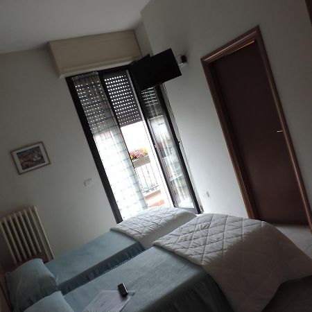 Hotel Cinzia Savignano sul Panaro Экстерьер фото