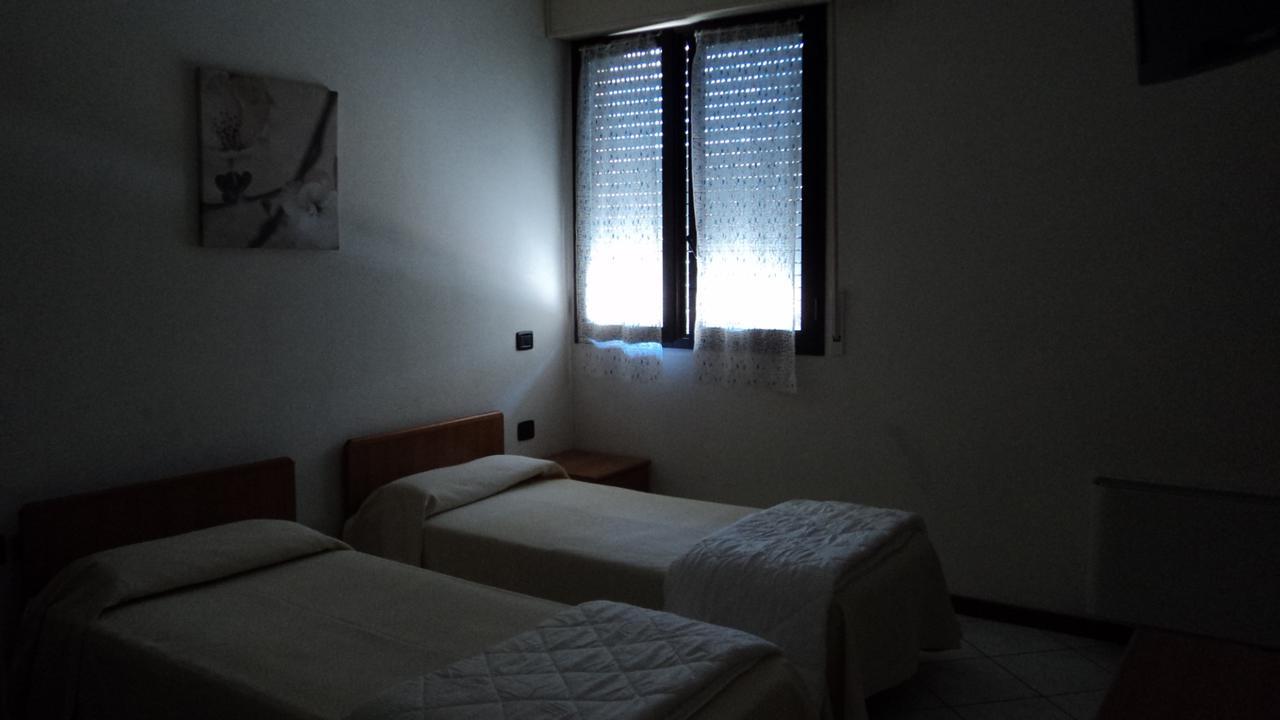 Hotel Cinzia Savignano sul Panaro Экстерьер фото
